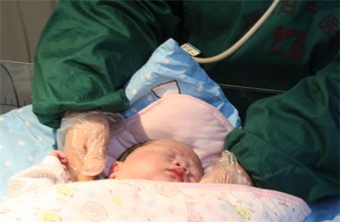 孕妇孕期症状注意事项,孕期常见的疾病有哪些