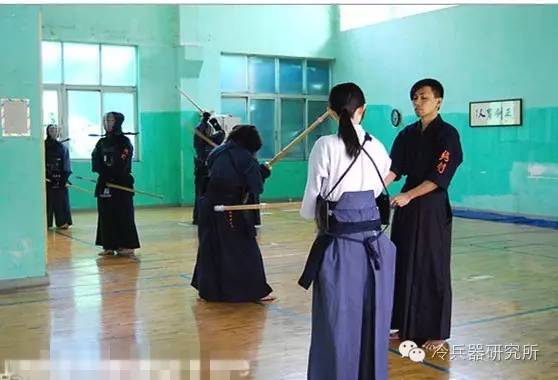 日本人普遍用刀为什么叫剑士,日本刀为啥叫剑道