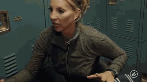 超模gigi防身,超模Gigi因携带大麻被抓