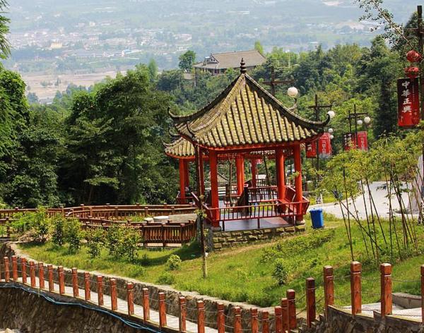 成都国庆悠闲一点到绵竹九龙吧！邻家女孩的感觉！