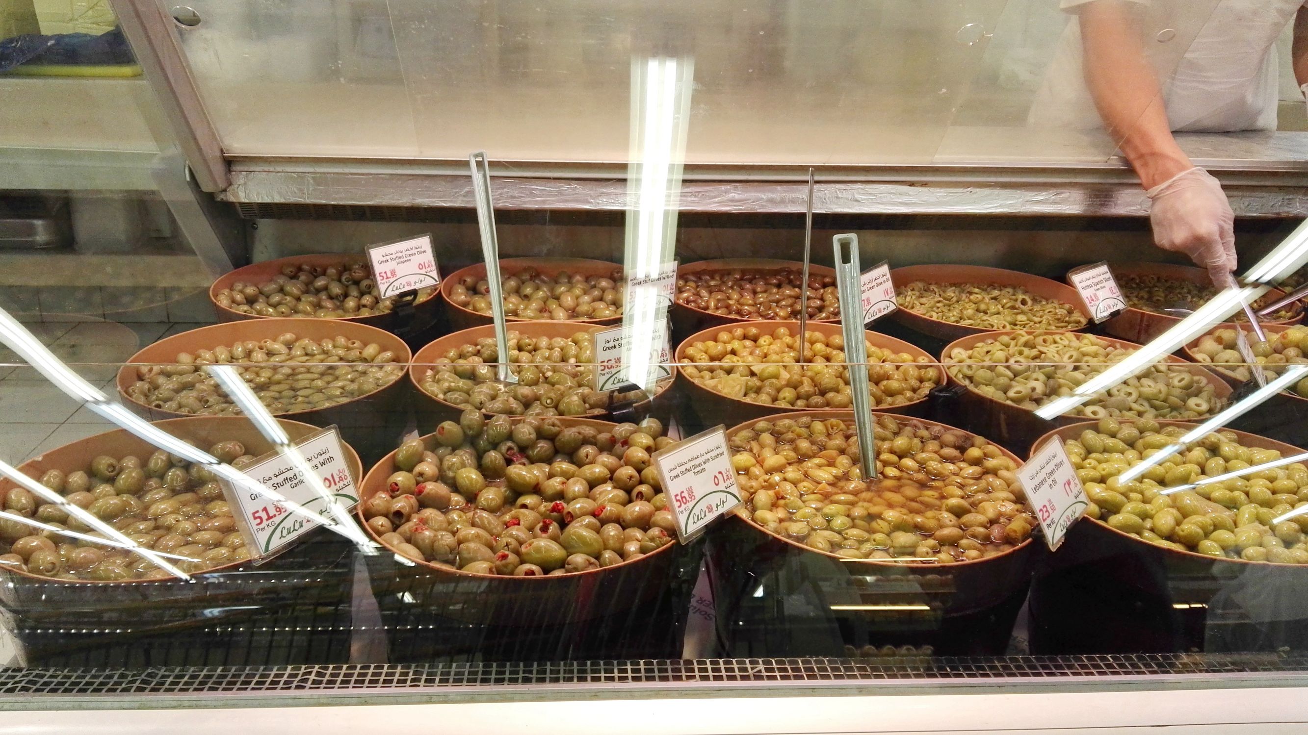 沙特阿拉伯的超市,最爱聘请男收银员