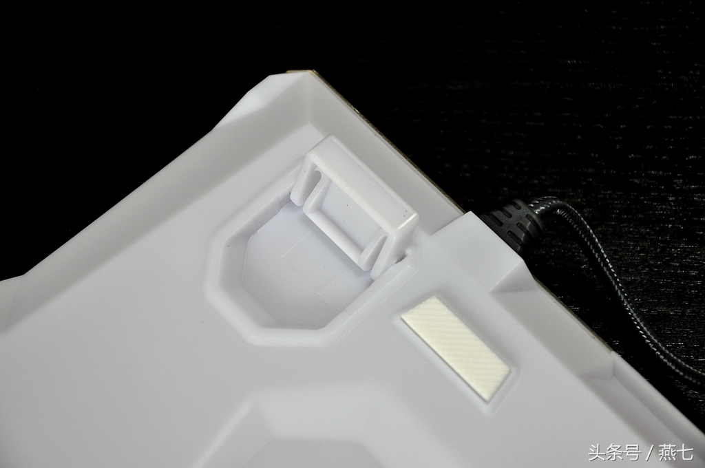 k751机械键盘评测,宜博k751灯光怎么设置