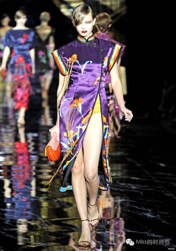 旗袍穿搭优雅气质方法,旗袍搭配起来也十分讲究