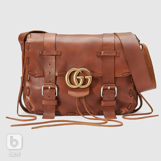 可以媲美lv邮差包容量的大牌,邮差包lv有几个颜色