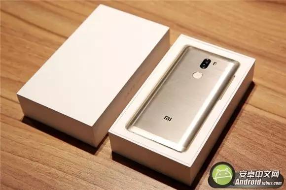 红米5splus评测,小米5splus手机型号