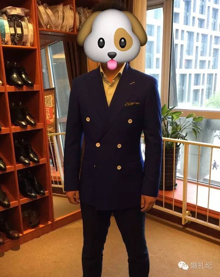 酒红色婚礼西服,婚礼酒红色西服