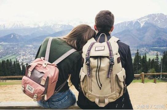 有什么学生双肩背包好看,背着很有少年感的双肩包