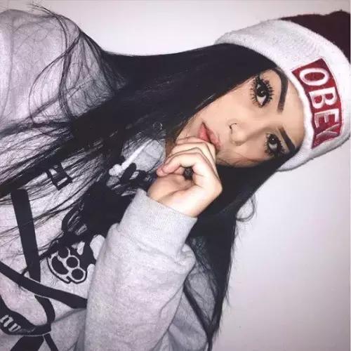 这些潮牌你认识吗街头采访,美国流行十大潮牌