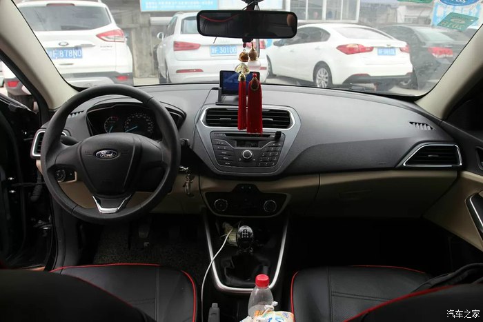 福睿斯性价比,2016款1.6自吸福特福睿斯测评