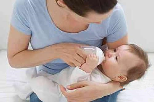 一个月宝宝咳嗽怎么办,一个月宝宝咳嗽有痰怎么回事