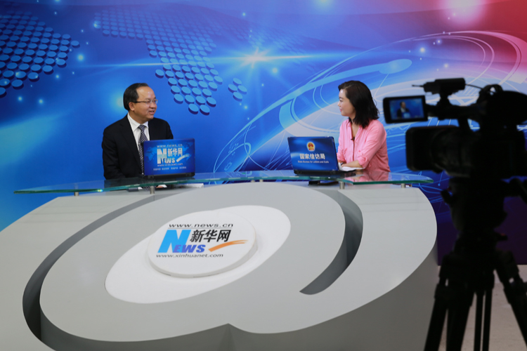 黔江区余长明慰问区人武部,黔江区原余长明书记