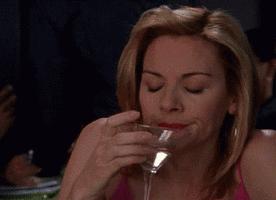 摔断女朋友的口红怎么办,弄断女朋友口红有什么后果