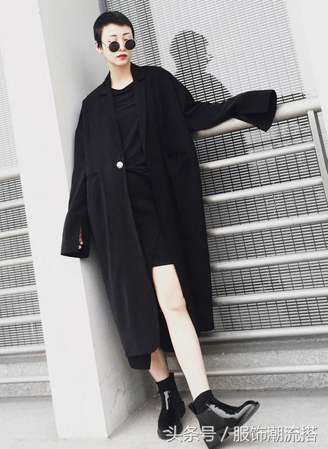 平胸是高级时尚风格吗,平胸才能穿出的高级感