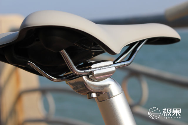 智能折叠电单车,云马mini智能折叠电单车