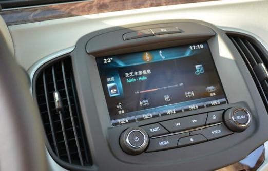 别克君越2.4行驶感受,别克君越2.0t驾车体验