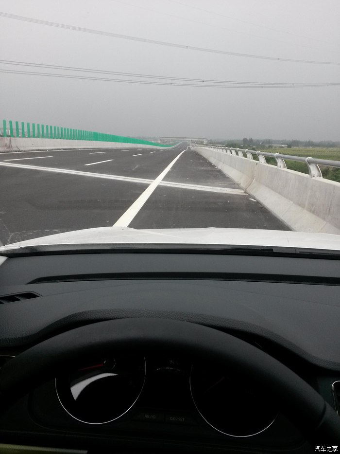 2022款朗逸1.5自动舒适版提车作业,2015款朗逸1.6l手动舒适版