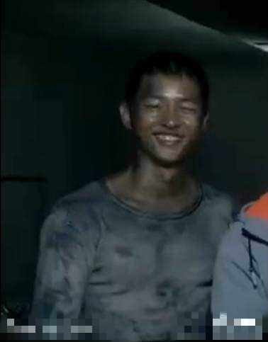 皮肤黑不是问题，黑到只看得见牙齿就是你的错了