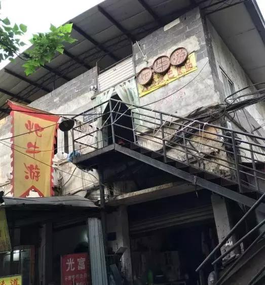 杨家坪十大必吃馆子耙二哥火锅,杨家坪江湖菜推荐排行榜