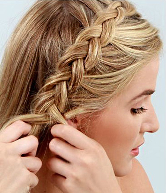 编发教程甜美侧麻花,九款简单的女神范编发教程分享