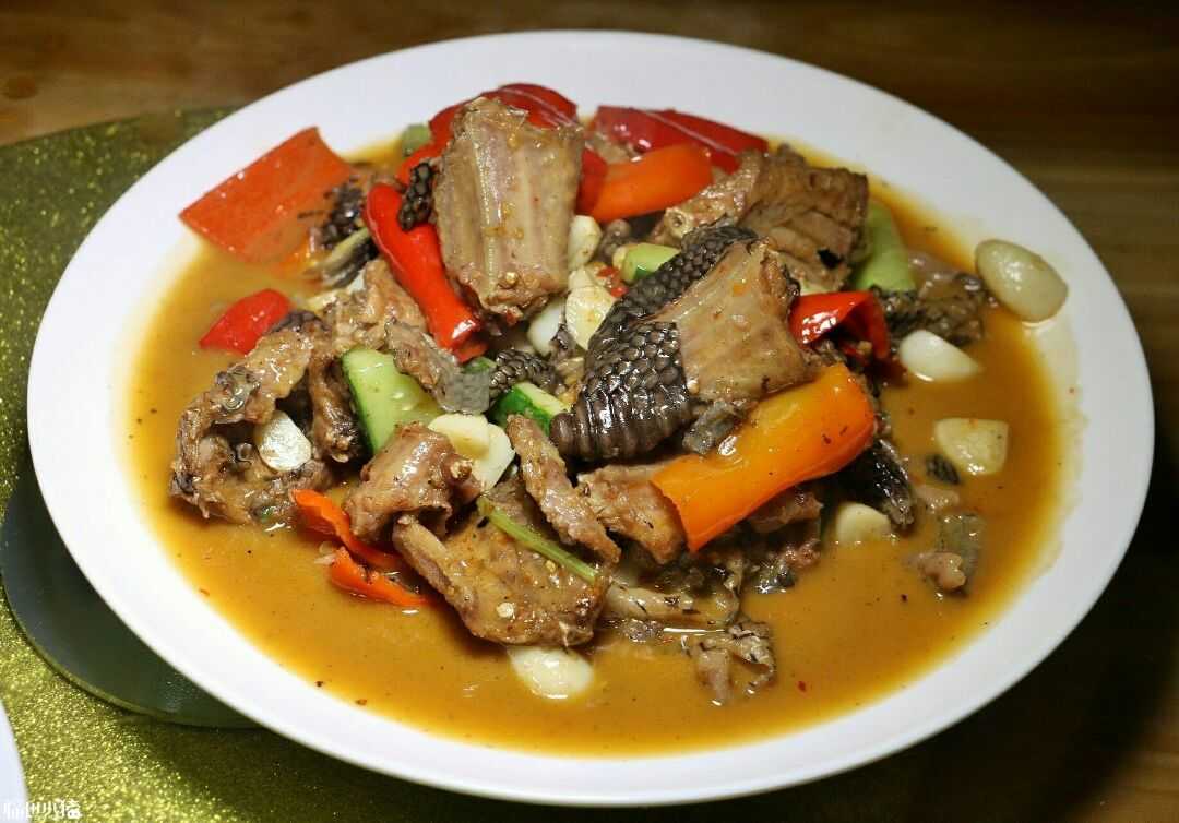 蛇肉汤有多补,吃蛇肉蛇汤