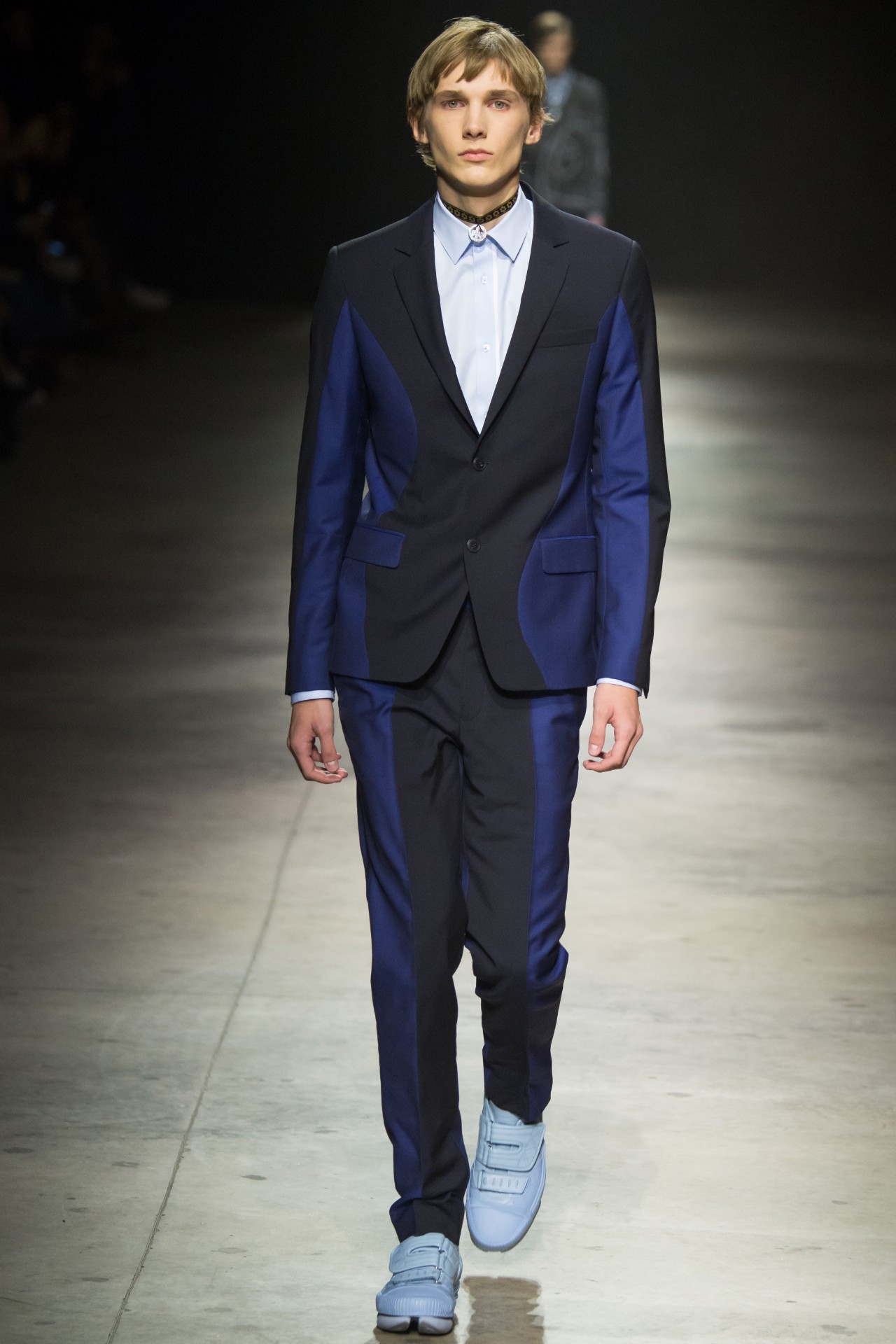 时装周巴黎世家,巴黎时装周kenzo