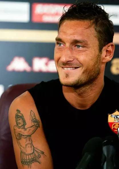 托蒂巅峰时期有多强2000欧洲杯,托蒂意甲进球数