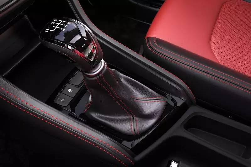 瑞风s2跟瑞风s3,瑞风s2和瑞风s3哪个好