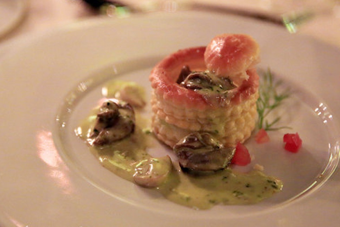 这家餐厅凭一道菜就火爆全国,这家餐厅很普通为什么这么火