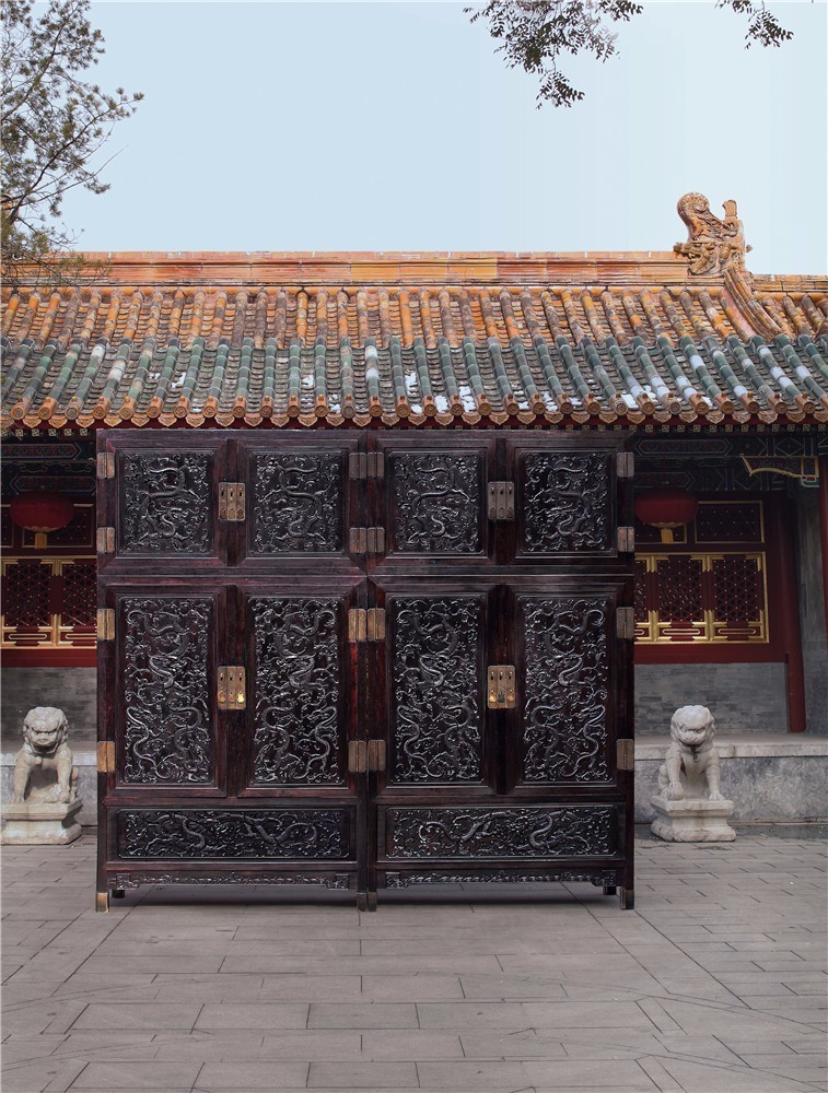 以9315万元刷新世界纪录的紫檀大柜，有你不知道的背后故事|退藏