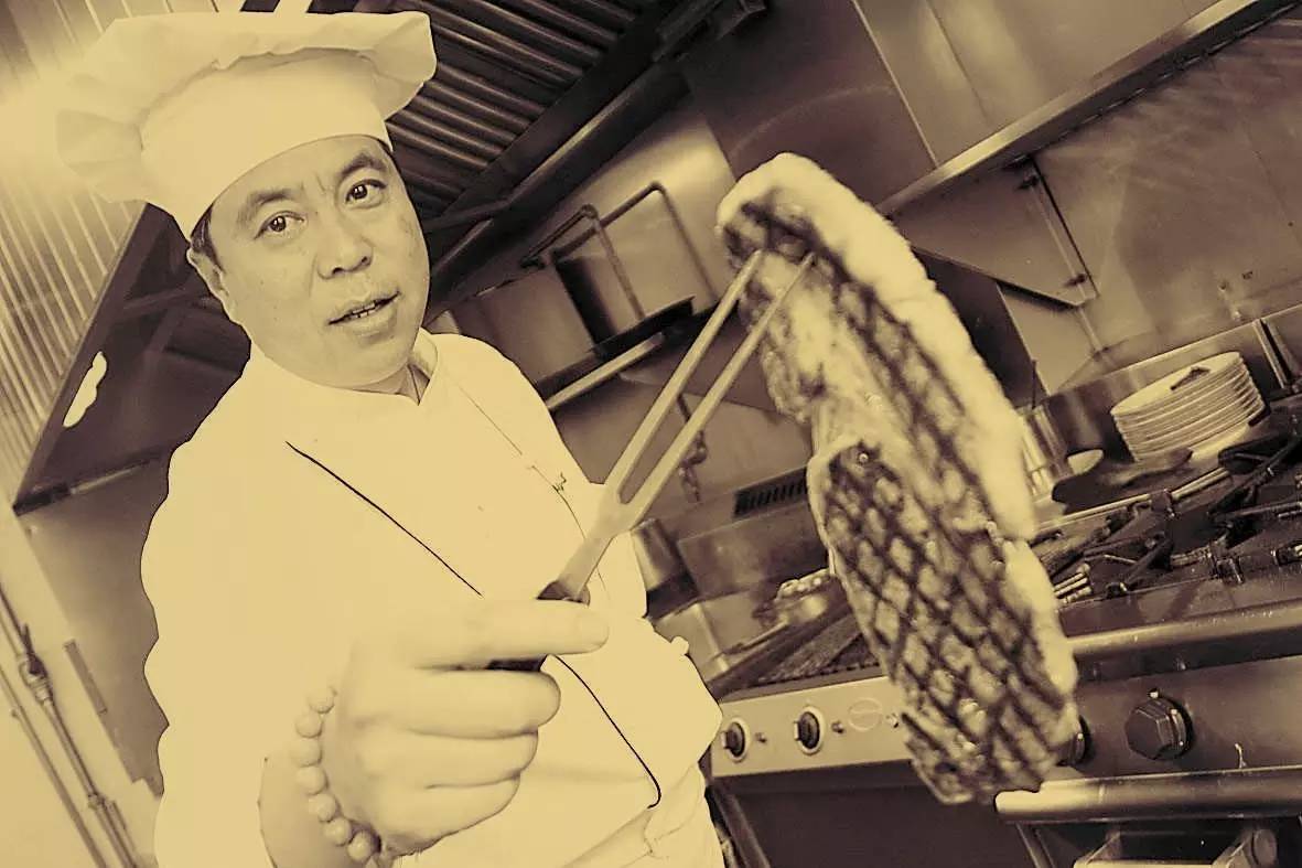 这家餐厅凭一道菜就火爆全国,这家餐厅很普通为什么这么火