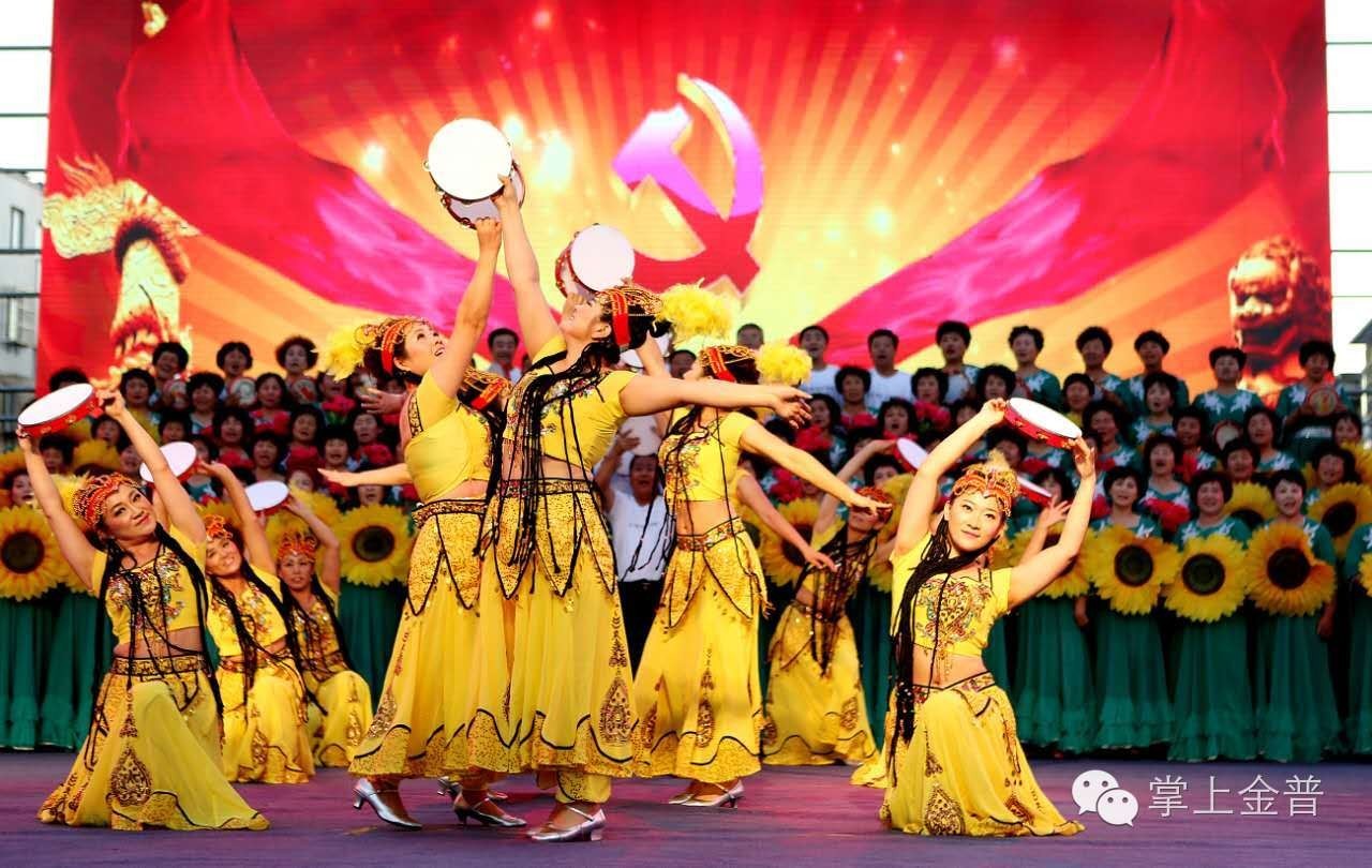 明天三十里堡有场超级好看的演出，约哦！去哦！