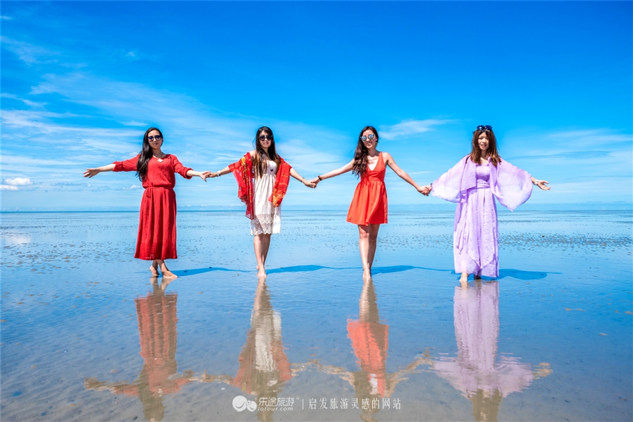 你所不知道的沙滩秘境—“天空之镜”