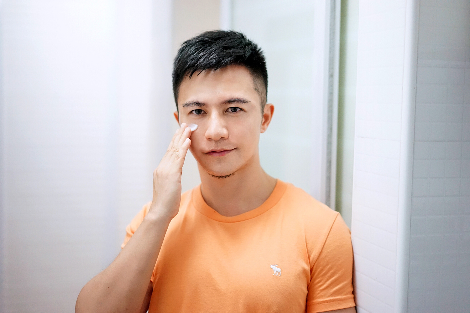 熬夜后急救｜晚睡族、宿醉*党**、爬梯Queen，你们的脸有救了！