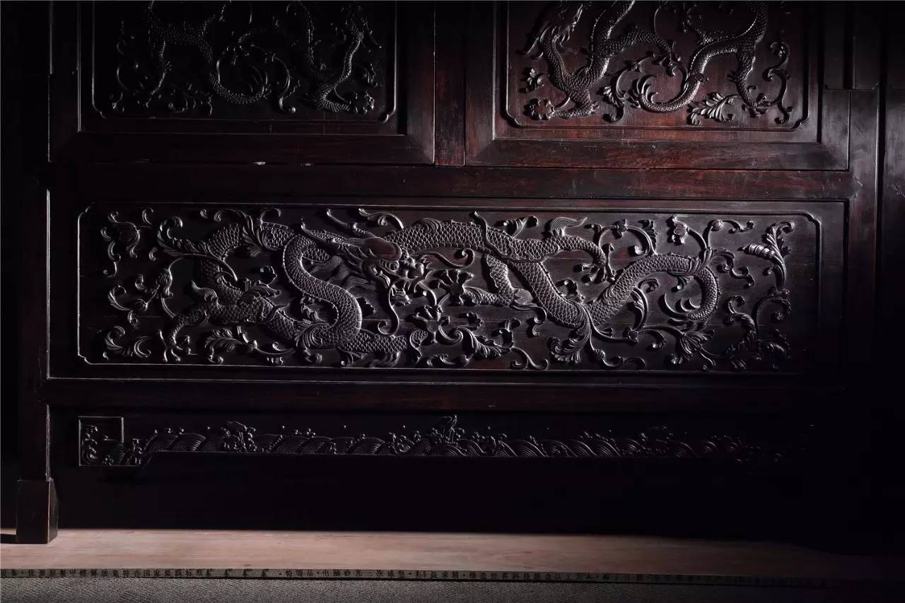 以9315万元刷新世界纪录的紫檀大柜，有你不知道的背后故事|退藏