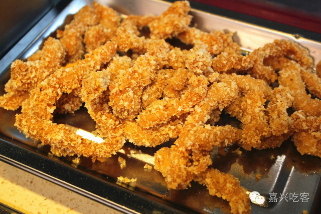 福利网红鸡蛋饼来江南摩尔啦！土豪版简约款自助随心配，你还坐得住?NO.405