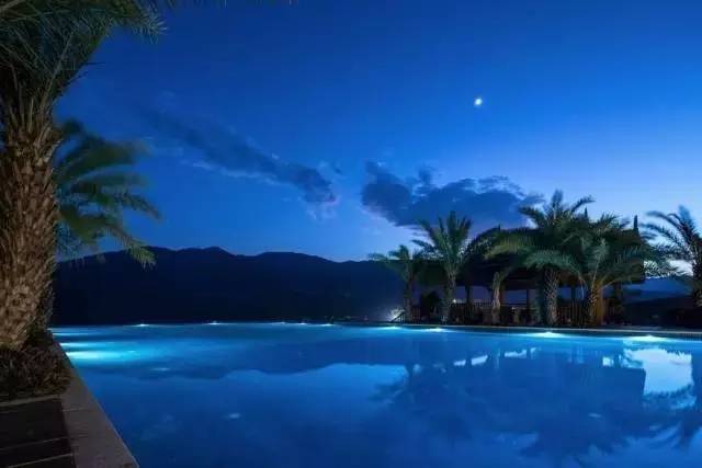 就在今天：索菲特、温德姆、万怡、花间堂，四大品牌五家高端酒店同步登场，你最想体验哪一家？！