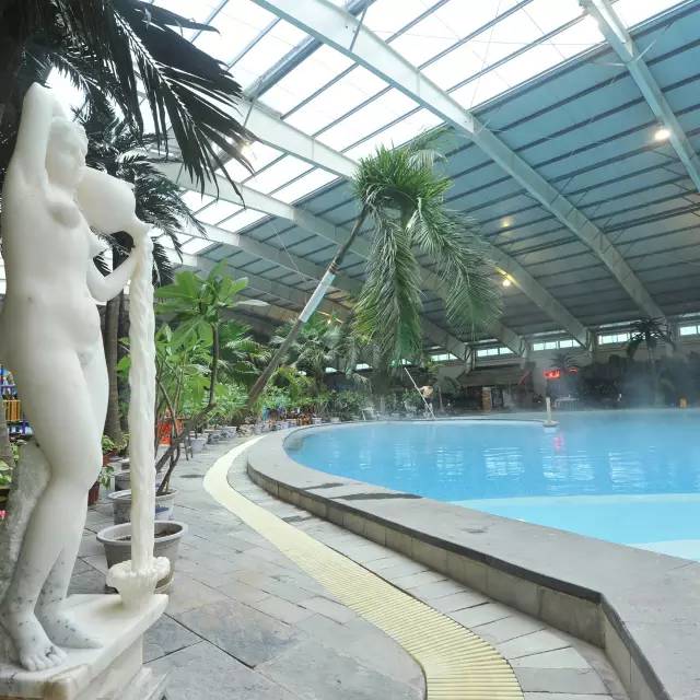 十一去哪儿｜国庆最后一天，运河苑泡完温泉再上班，解乏又养颜哟