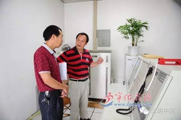 三明新闻速读:三明将乐县一女子因与古玩店店主有债务纠纷,*债讨**不成当街引燃液化气瓶相威胁