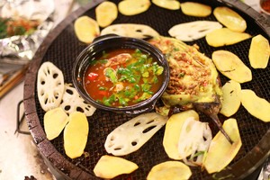 初冬的泸沽湖视频,初冬泸沽湖的水