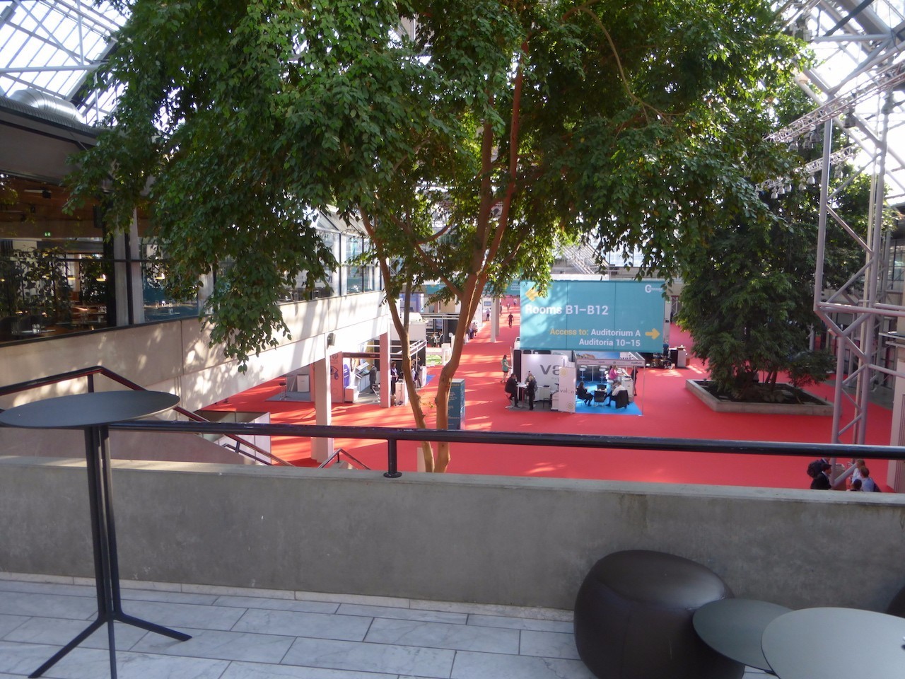 ESCRS2016点评朱思泉:角膜后弹力层脱离的原因与防治