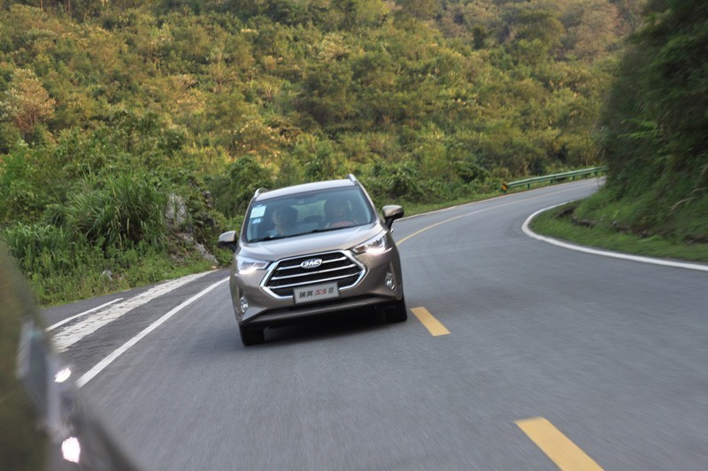 容易驾驶好操作的车,江淮瑞风s3配置价格试驾视频