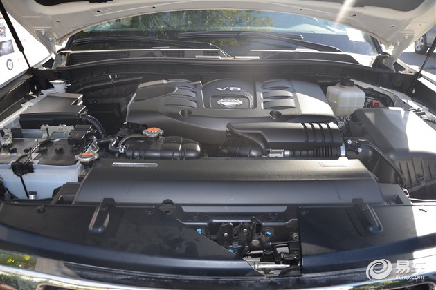 日产途乐4.0和兰德酷路泽4.0哪个好,日产新款途乐上市