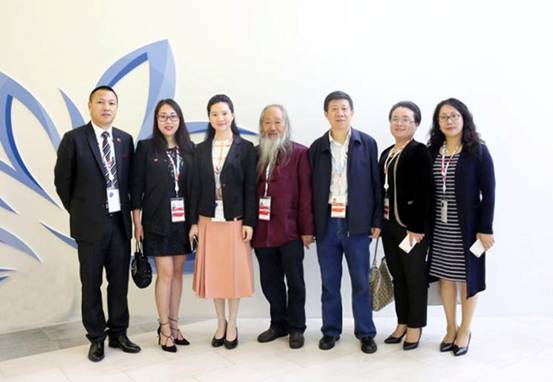 北京富汇通出席东方经济论坛与各国代表共商东方经济发展大势