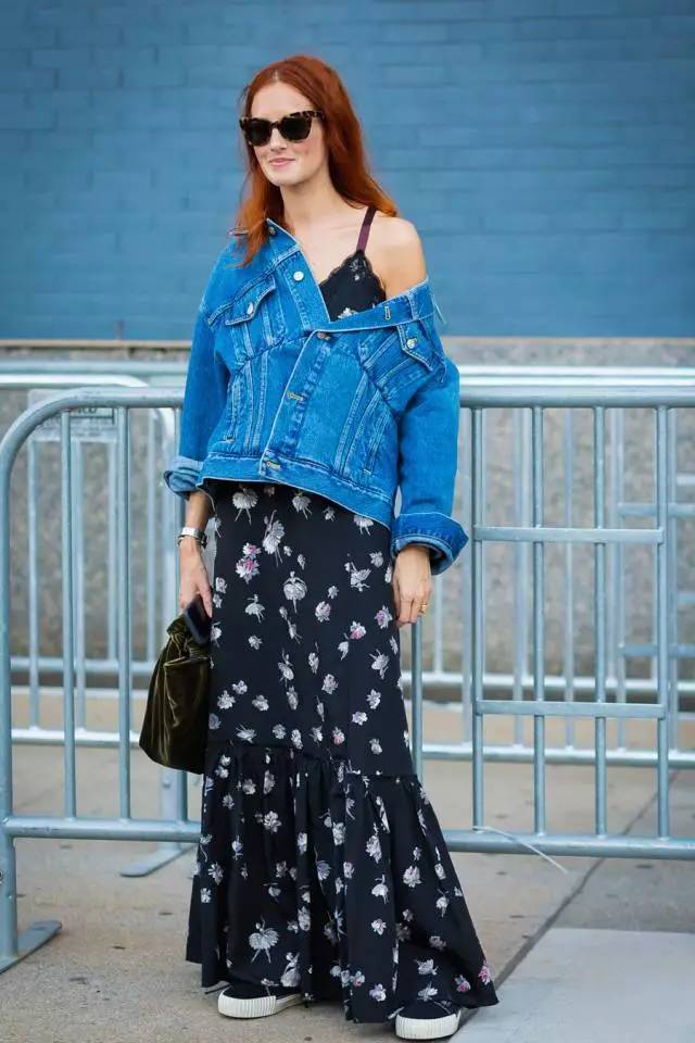 像Gigi一样时髦就穿那样一件牛仔外套（今秋最时髦的牛仔清单）