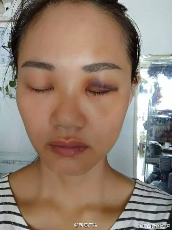 男子飞踹电动车女子后续,被踹电动车女孩事件