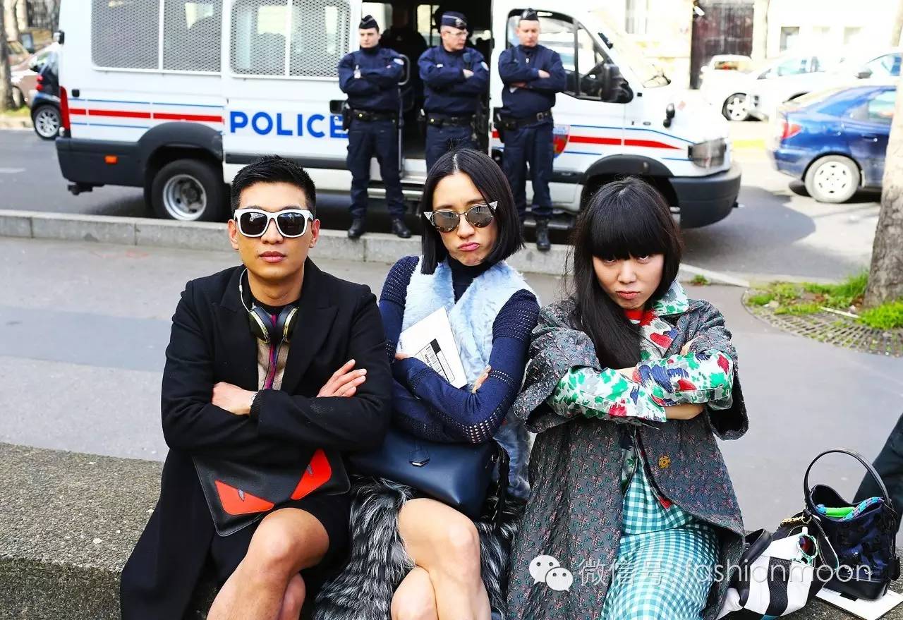 思考：时尚编辑VS时尚博主史无前例正面开撕？！