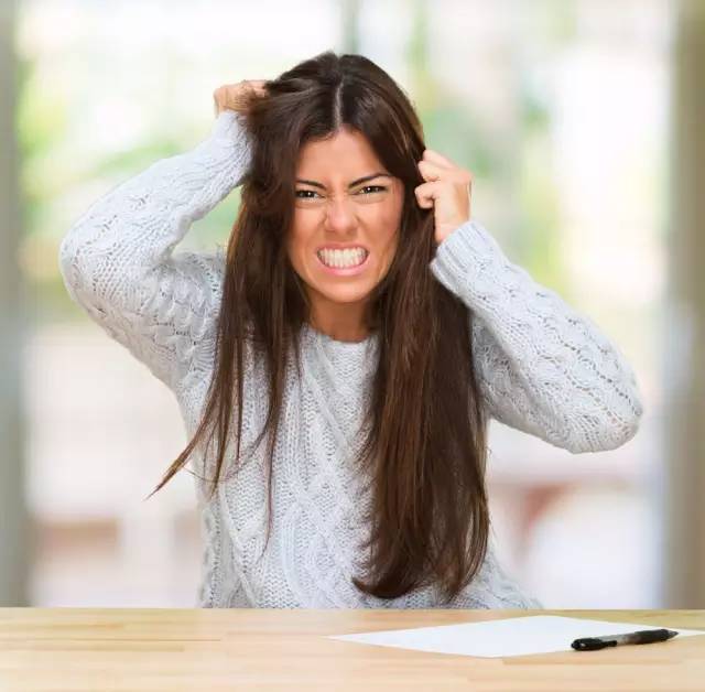 荐书｜如何用英语豪爽地K.O.掉*人贱**？《吵架英语》帮您忙！