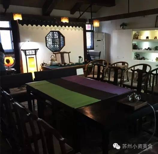 茶语絮人生丨一杯清茶一曲评弹在苏城把日子过成诗的人气茶馆√起来！