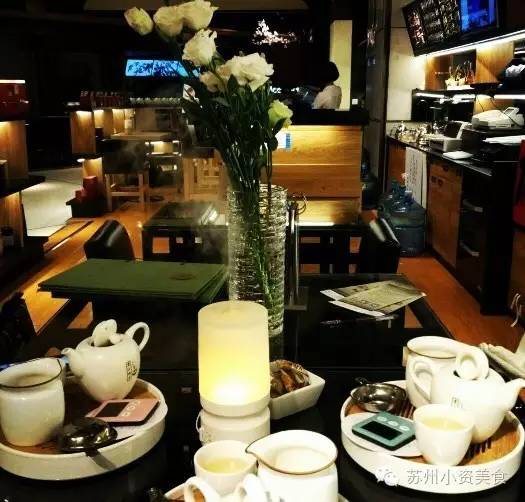 茶语絮人生丨一杯清茶一曲评弹在苏城把日子过成诗的人气茶馆√起来！