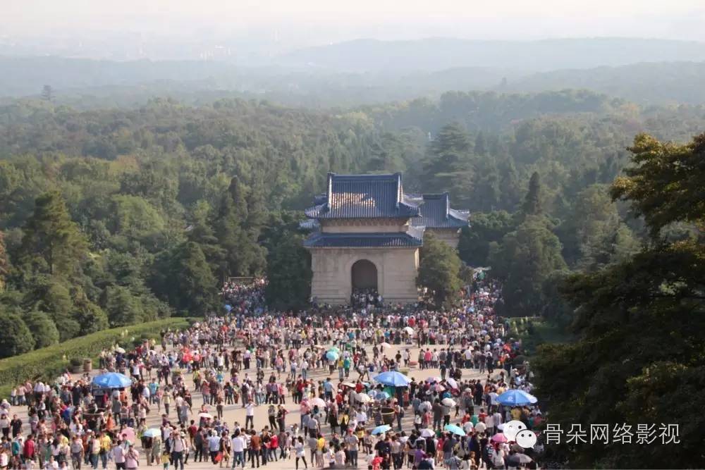 十一补片指南｜十部宅男必备网大，送给放假没有出去浪的你